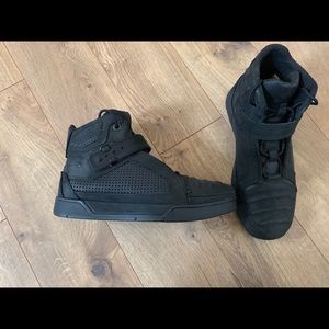 Icon Truant Motorcycle Shoes